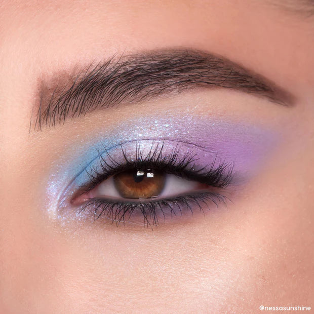 Colourpop In A Trance
Cool-Pastel Powder Palette